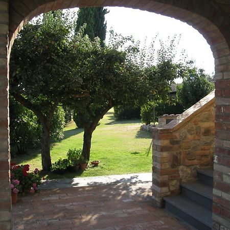 Hotel Agriturismo Il Canto Della Gallina Villastrada  Exterior foto