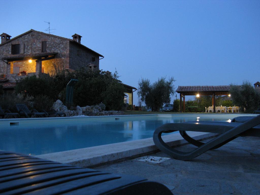 Hotel Agriturismo Il Canto Della Gallina Villastrada  Exterior foto