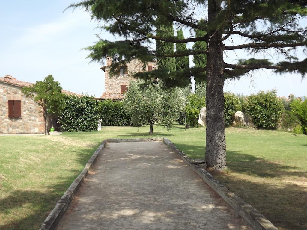 Hotel Agriturismo Il Canto Della Gallina Villastrada  Zimmer foto