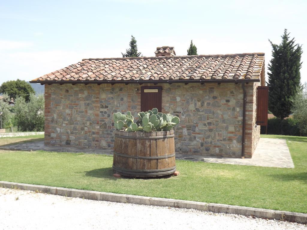 Hotel Agriturismo Il Canto Della Gallina Villastrada  Exterior foto