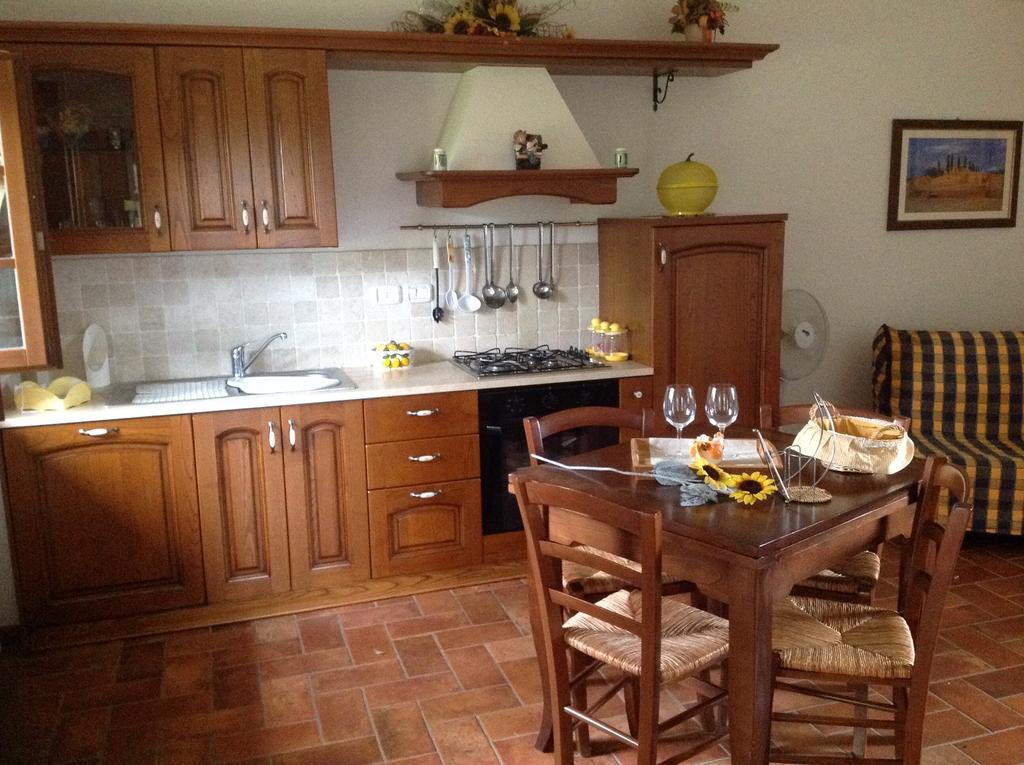 Hotel Agriturismo Il Canto Della Gallina Villastrada  Exterior foto