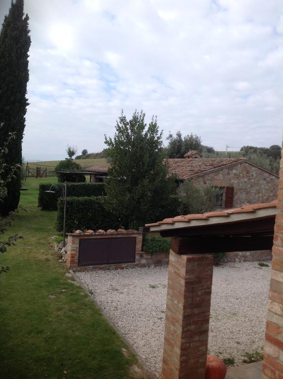Hotel Agriturismo Il Canto Della Gallina Villastrada  Exterior foto